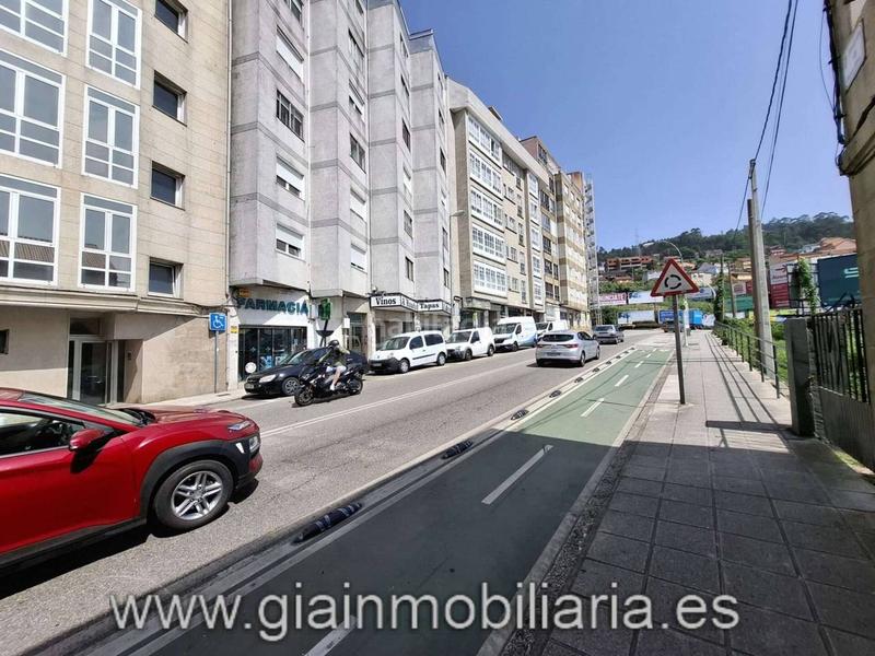 Foto d11d199b-6a7e-48f7-a7dd-6312dd202598. Edificio  sin terminar en su interior, con división horizontal !! en Vigo
