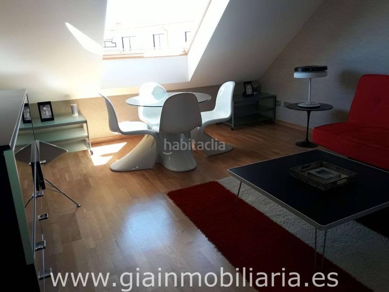 Foto fa732319-2c0f-49ad-a3e0-d092940ca31a. Ático  en venta en Baiona