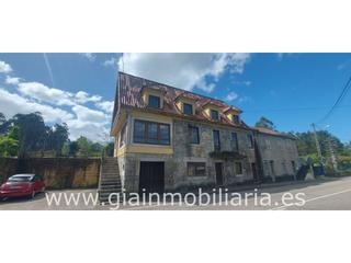 Casa adossada a Ral 10. Oportunidad en tomiño piscina