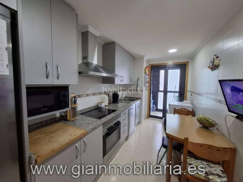 Foto 3773366d-01ab-4042-8bed-95c168d514ea. Etagenwohnung mit heizung parking in Salvaterra de Miño