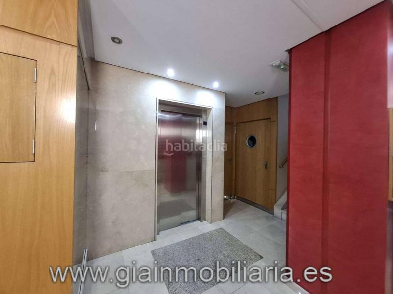 Foto b1362909-ef36-458a-bb3f-a3829fb3a23d. Etagenwohnung mit heizung parking in Salvaterra de Miño