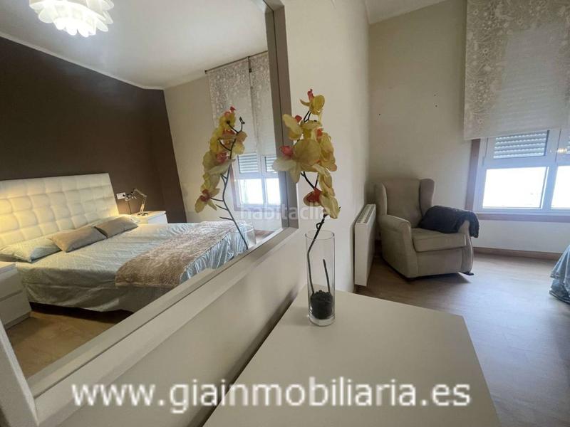 Foto 1f8493af-d125-4e82-8674-eef7d6ac67d1. Etagenwohnung mit heizung in Teis Vigo