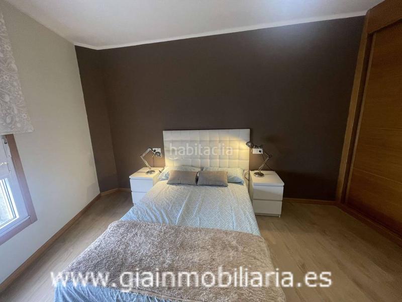 Foto 62dd1730-3b5f-41d0-b0ed-963b89f1f63f. Etagenwohnung mit heizung in Teis Vigo