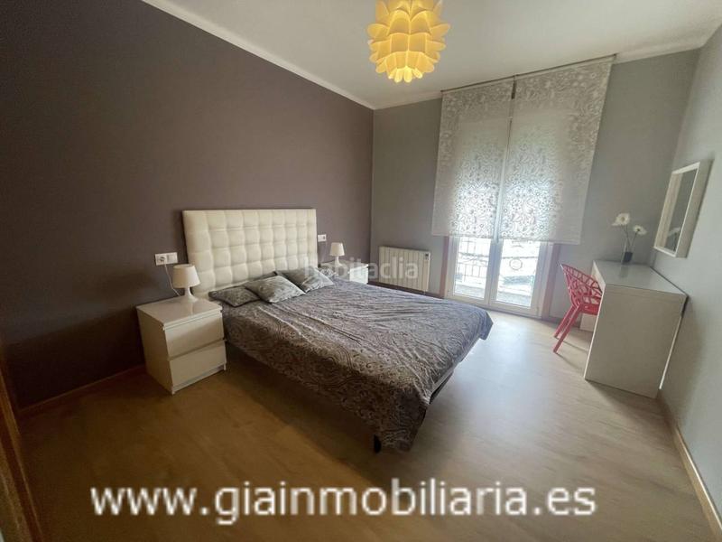 Foto b69e10da-42c5-434a-93a8-557d4009331d. Etagenwohnung mit heizung in Teis Vigo