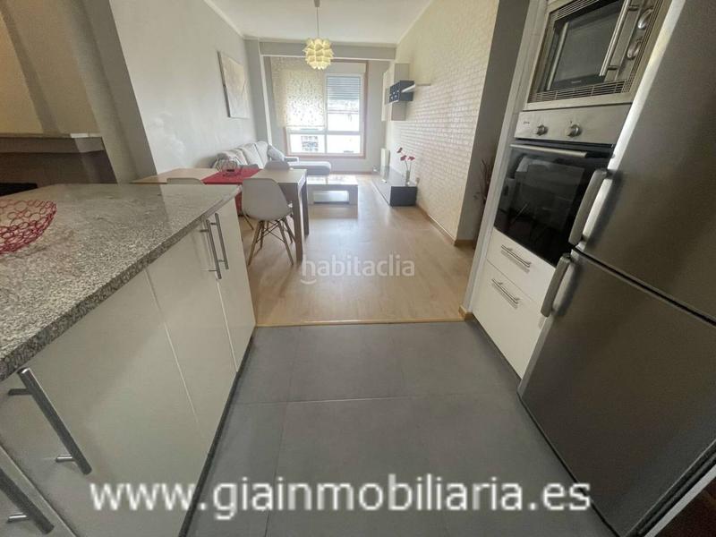 Foto b80fdc14-322d-43fc-b5c8-b35eb4c43065. Etagenwohnung mit heizung in Teis Vigo