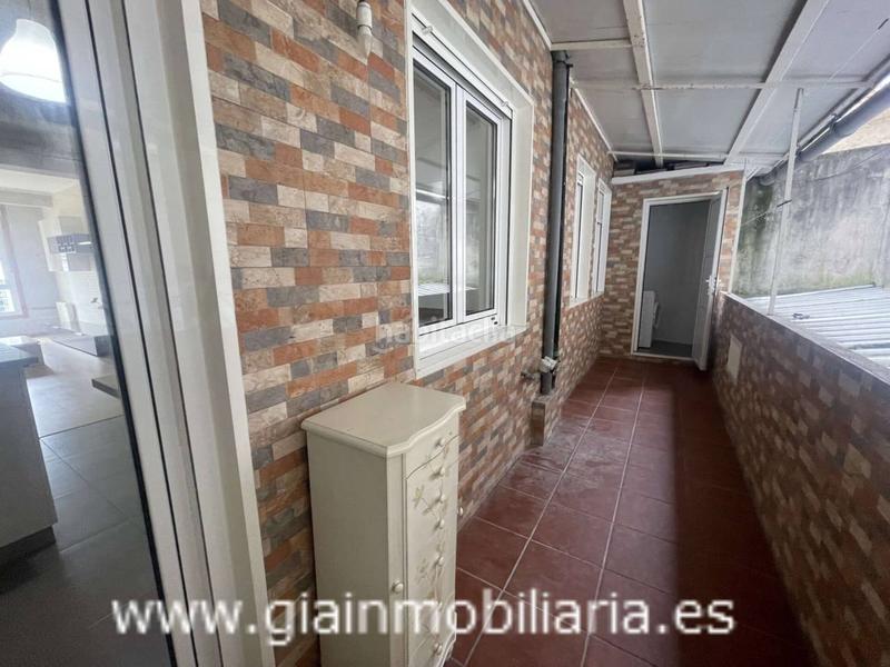 Foto c178d35f-ba2b-4c0d-9f8c-c301caf95b66. Etagenwohnung mit heizung in Teis Vigo