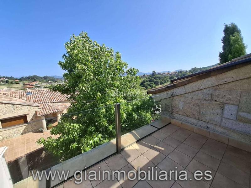 Foto 58bef034-53a1-4741-9458-ab67ec6dcc6d. Casa bonita casa en venta zona belesar !! en Baiona