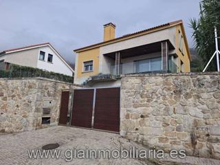 Chalet  Carretera de baiona. Chalet unifamiliar en venta en oia santa maría