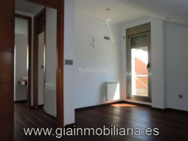Foto 55e602fc-8d4b-4987-8b10-3c0c2476445c. Chalet con riscaldamento parcheggio in Oia