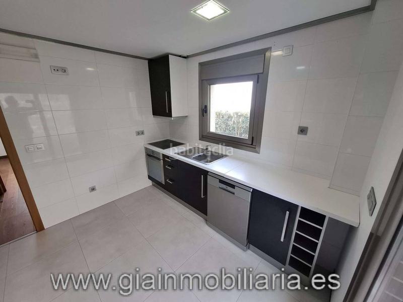 Foto 933887be-330a-45a6-a76d-b4d69a3b32b1. Chalet con riscaldamento parcheggio in Oia