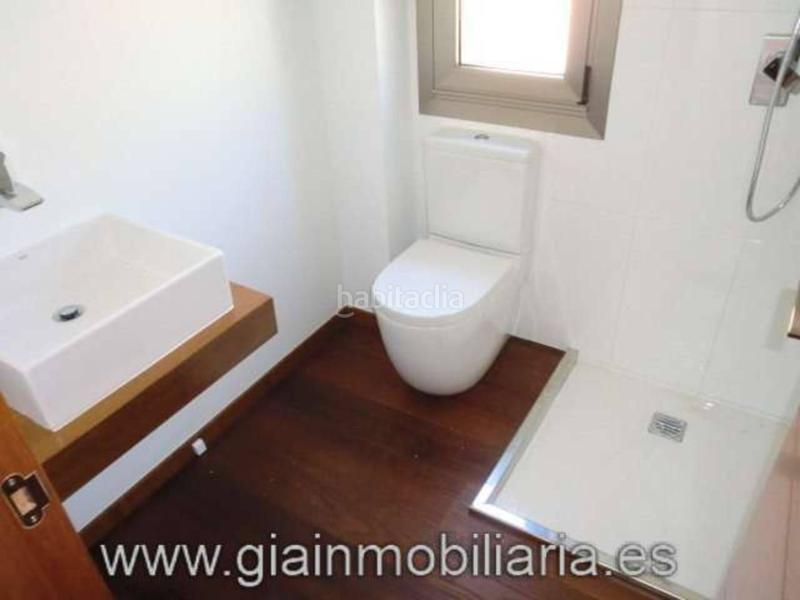 Foto b121bbc5-8bc5-4425-8459-bb28ce02d88b. Chalet con riscaldamento parcheggio in Oia