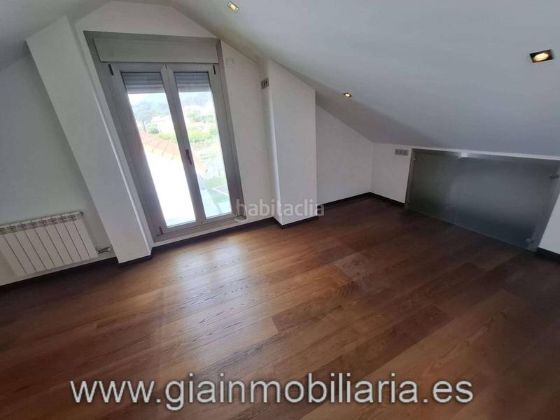 Foto b7d73e01-4c61-4555-b7d0-0bd6515f9a7a. Chalet con riscaldamento parcheggio in Oia