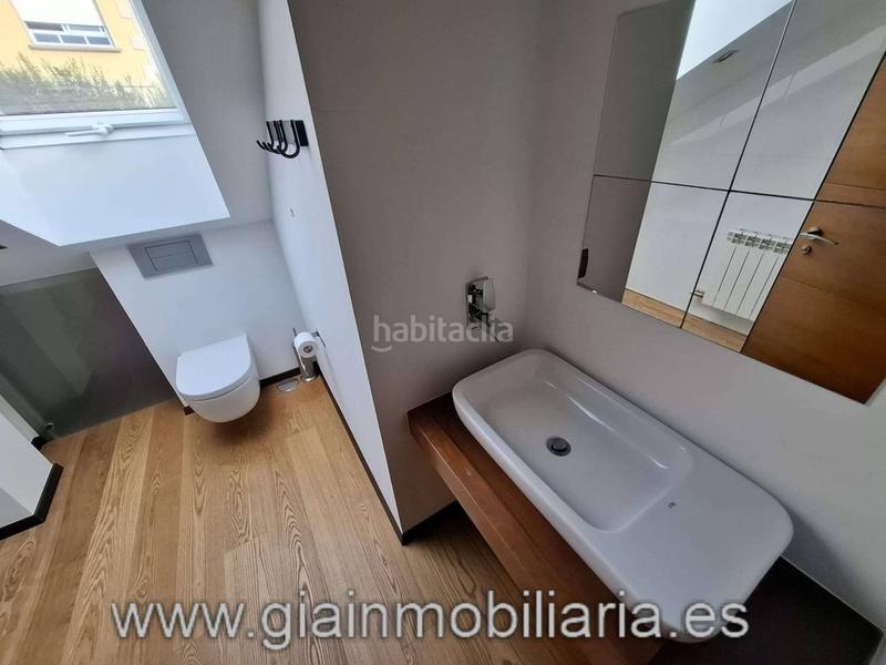 Foto bce7f57a-8dbf-45c5-b539-2993649ea707. Chalet con riscaldamento parcheggio in Oia