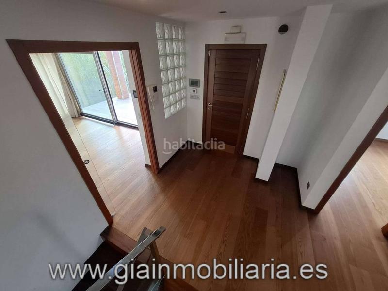Foto ff352808-4f01-4b5b-9ab5-14299854eaba. Chalet con riscaldamento parcheggio in Oia