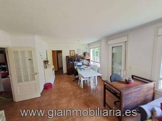 Xalet  Donas. Chalet unifamiliar en venta en mañufe