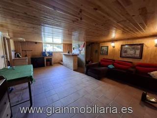 Xalet  Donas. Chalet unifamiliar en venta en mañufe