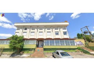 Édifice à Laredo 2. Hotel en venta en as neves santa maria