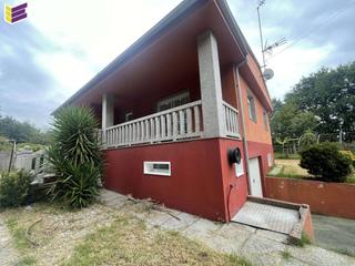 Location Maison  Costeira. Alquiler anual casa con amplia finca.