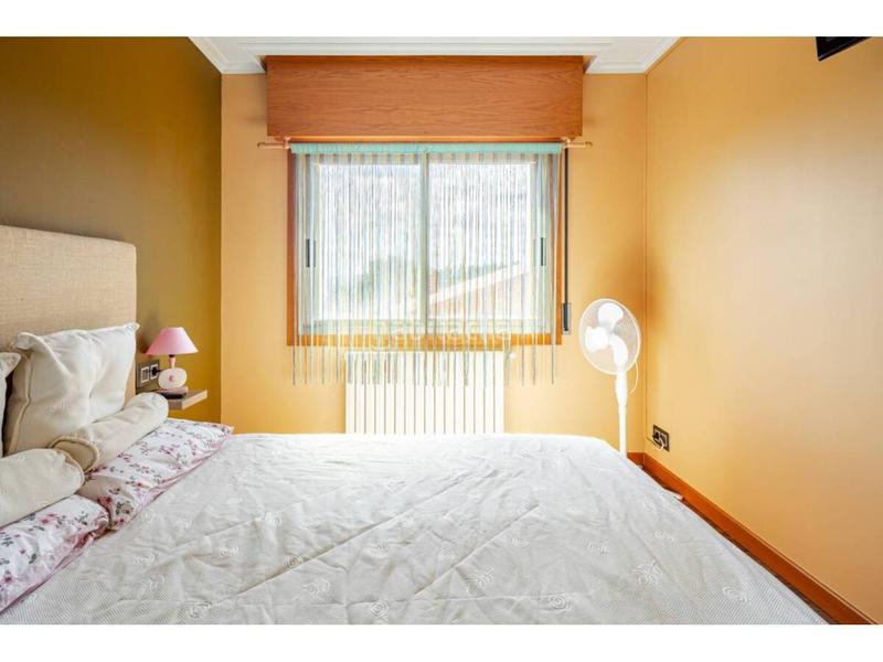 Foto 545eccb4-48f3-41df-bdea-15f94487799f. Piso  en venta , peinador. con licencia turística !! en Mos