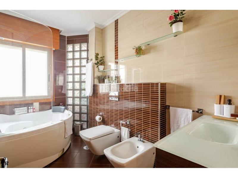 Foto ca5d1e5a-d85e-43bb-9332-4f861c651989. Piso  en venta , peinador. con licencia turística !! en Mos
