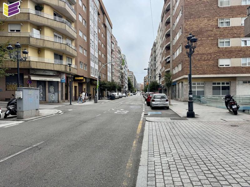 Foto 17a7159d-9de0-4249-a3be-a19989e0bafb. Local commercial dans conde torrecedeira 30 dans Berbés - Peritos Vigo