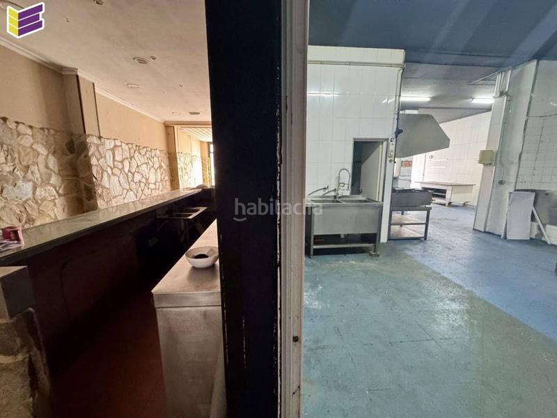 Foto 383403ec-6177-4184-83d0-62fb5037a09f. Local commercial dans conde torrecedeira 30 dans Berbés - Peritos Vigo