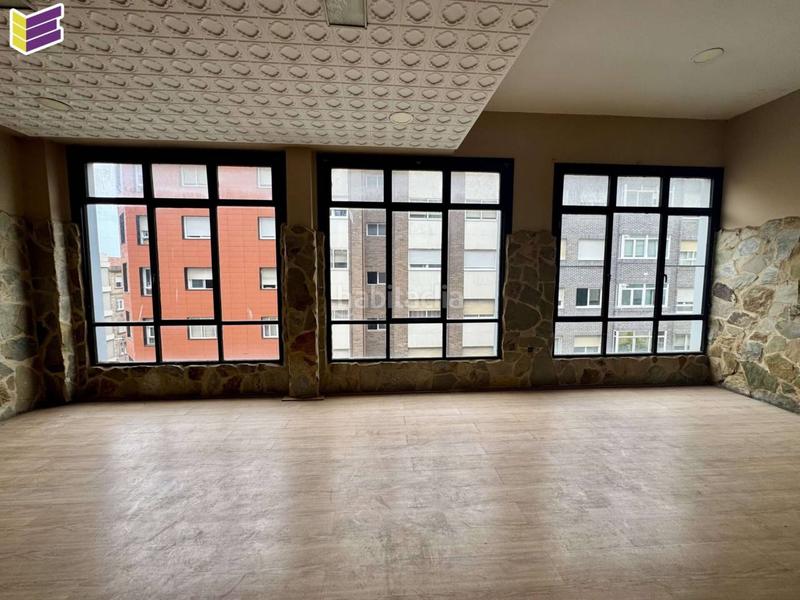 Foto 7157d902-701b-4f95-be60-6cebaac2e338. Local commercial dans conde torrecedeira 30 dans Berbés - Peritos Vigo