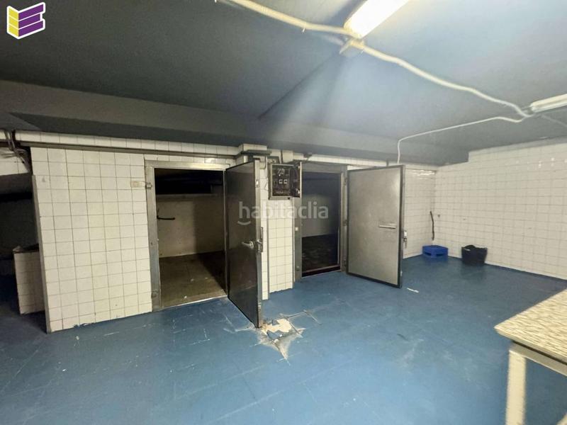 Foto 8258c02a-975b-448d-b22a-84c19438710d. Local commercial dans conde torrecedeira 30 dans Berbés - Peritos Vigo