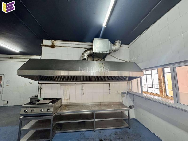 Foto a8251254-be52-4e6c-bf70-b3e6d6207814. Local commercial dans conde torrecedeira 30 dans Berbés - Peritos Vigo