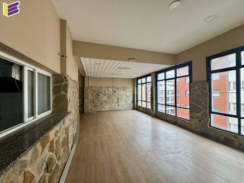 Foto a93176fa-4314-496d-b1fe-30e4558e0f4d. Local commercial dans conde torrecedeira 30 dans Berbés - Peritos Vigo