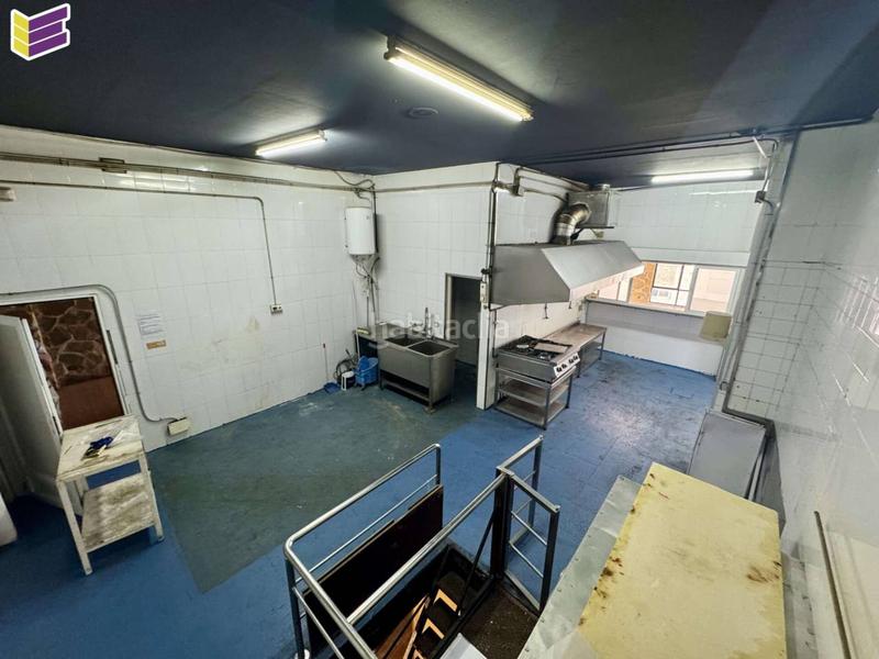 Foto ccf7afa1-764f-47fb-962f-c6d4a5a2317b. Local commercial dans conde torrecedeira 30 dans Berbés - Peritos Vigo