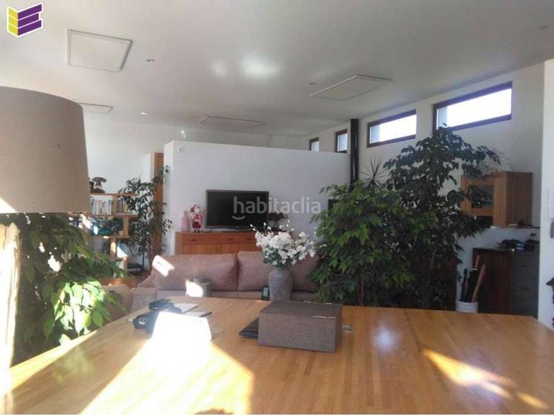 Foto 21bff252-e5f6-4bcb-becc-6210874a17ea. Casa  independiente con grandes terrazas y vistas infinitas !! en Laracha
