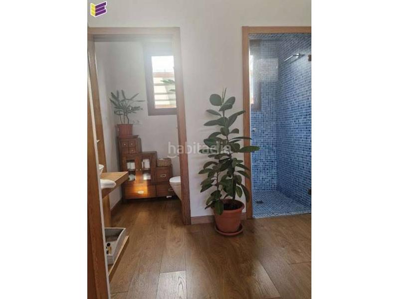 Foto 90e127d1-38ea-4449-998f-a28941fcb352. Casa  independiente con grandes terrazas y vistas infinitas !! en Laracha