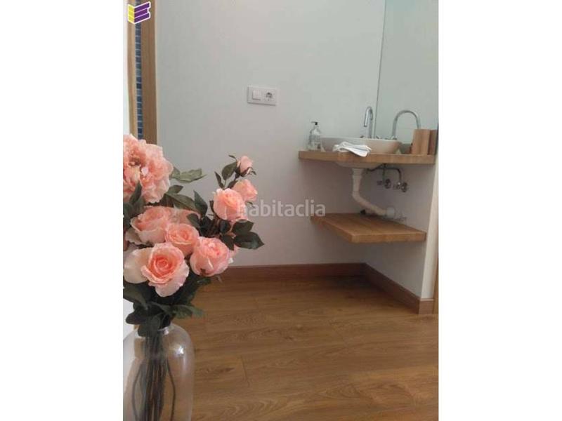 Foto afaa0614-8c5d-4386-ac23-edce2539334a. Casa  independiente con grandes terrazas y vistas infinitas !! en Laracha