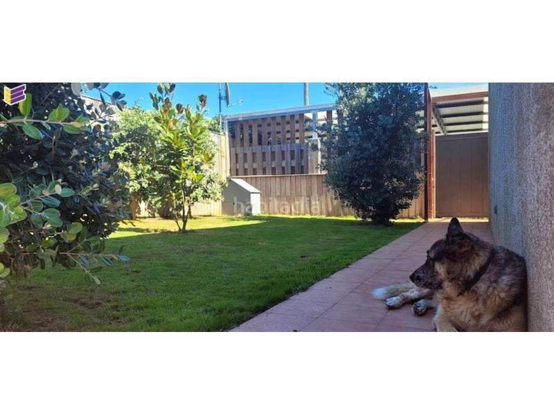Foto f66f5b03-33aa-416c-9480-d7aea52b29dc. Casa  independiente con grandes terrazas y vistas infinitas !! en Laracha