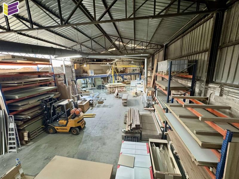 Foto 64b1c9ac-3bc1-4842-b257-b188d1540af8. Nave industrial  cerca del polígono del cerqueirás !! en Mos