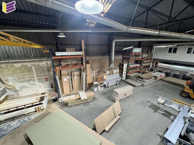 Foto 69217d6d-ea28-47cb-bbd4-fee7ffde6cff. Nave industrial  cerca del polígono del cerqueirás !! en Mos