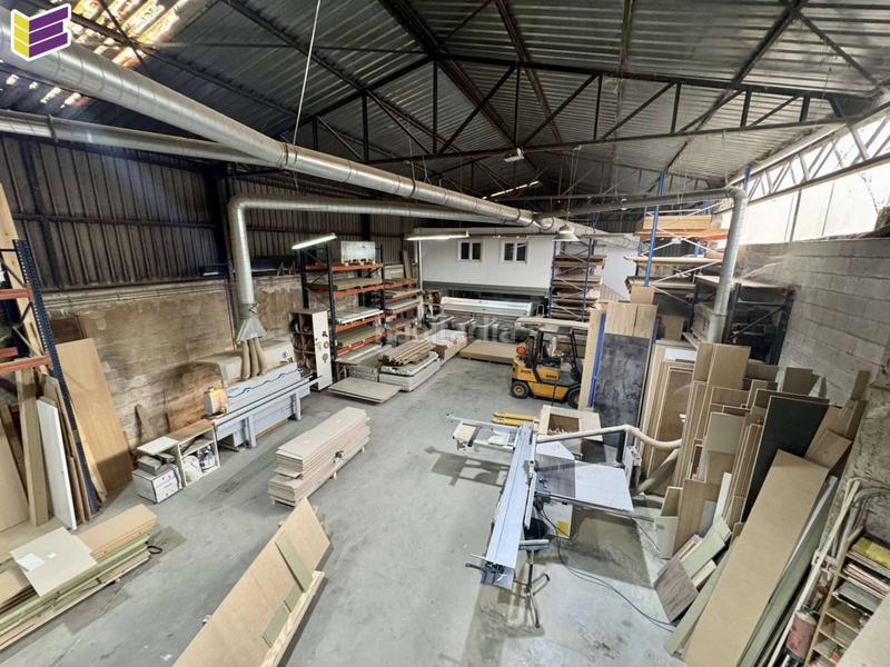 Foto 7e84dd93-5a10-47ff-82be-ae2c26c9551b. Nave industrial  cerca del polígono del cerqueirás !! en Mos