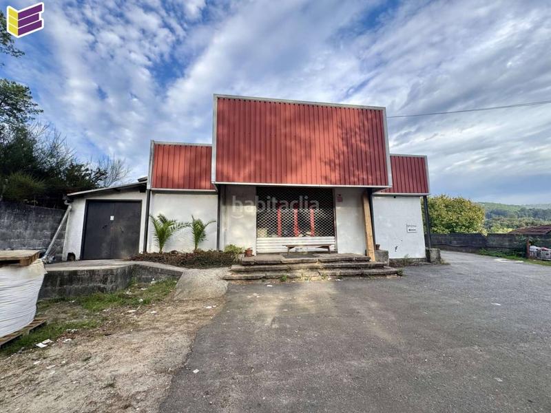 Foto b3b66f6f-4b7e-42af-a3bf-ab172f4afb1d. Nave industrial  cerca del polígono del cerqueirás !! en Mos