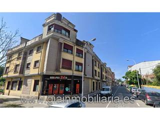 Etagenwohnung in Rosalía de castro 61. Se vende piso sin la posesión !! piso de 4 habitaciones, con gar