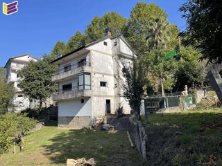 Chalet  Carreira. Casa de 3 dormitorios y 2 baños en porriño