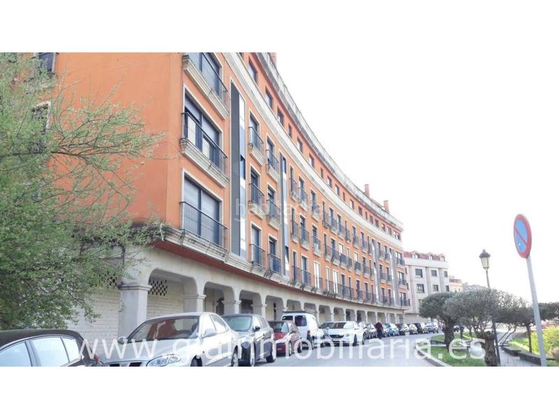 Foto ba64e095-14a3-4f66-94be-5d95e3ebfc95. Locale commerciale in paseo de louro 2 in Porriño (O)