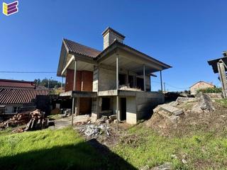 Casa  Redondela. Casa de piedra para terminar a tu gusto !!