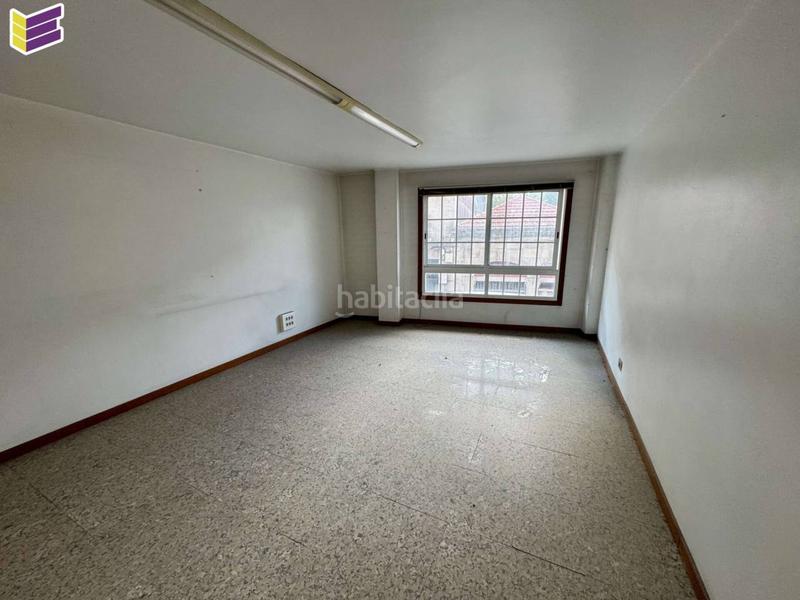 Foto d71e7da9-70c0-4aef-9c05-4fcb499139df. Lloguer oficina a manuel rodríguez 7 a Porriño (O)