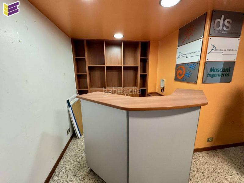 Foto e0e0d7c8-2841-429e-873d-7b38bcc064b9. Lloguer oficina a manuel rodríguez 7 a Porriño (O)