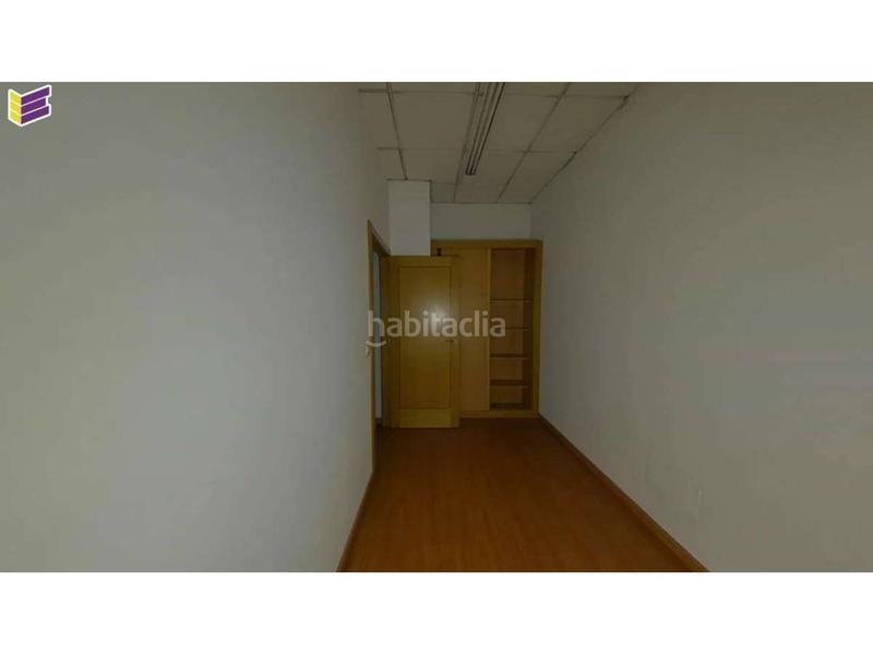 Foto 1d104a41-80c1-4660-88b3-4541683279ad. Local commercial dans castrelos 56 dans As Travesas - Balaidos Vigo