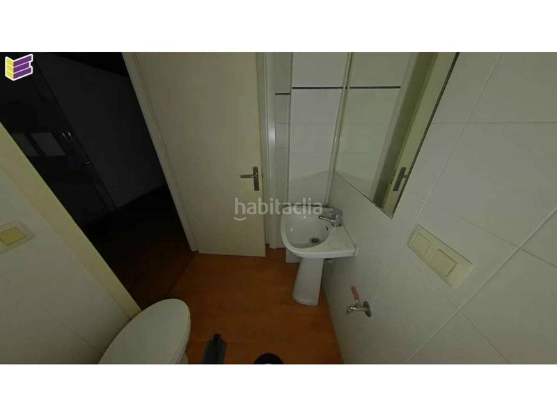 Foto 4803dfea-e8c9-4fee-8d6b-76607570369b. Local commercial dans castrelos 56 dans As Travesas - Balaidos Vigo