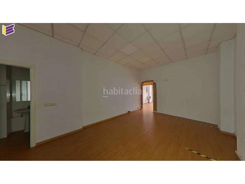 Foto 7669261a-5011-43b6-8e1d-40434c593230. Local commercial dans castrelos 56 dans As Travesas - Balaidos Vigo