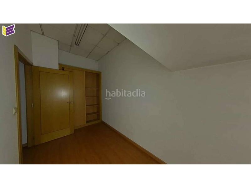 Foto 91d996bb-3388-493c-b25f-8f0a7675e379. Local commercial dans castrelos 56 dans As Travesas - Balaidos Vigo