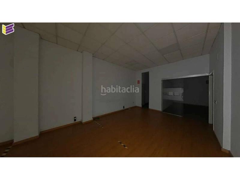 Foto cf6181f5-7e64-4d64-b2b0-f383abcad23e. Local commercial dans castrelos 56 dans As Travesas - Balaidos Vigo